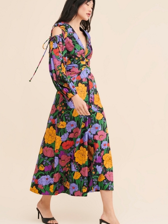 FARM Rio Dresses & Skirts - FARM Rio Black BUCOLIC GARDEN CUT OUT Maxi Dress SIZE L